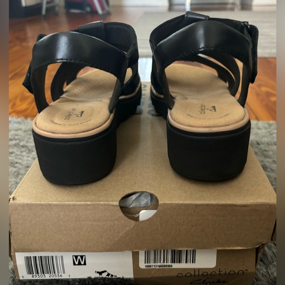 New Clarks Jillian Quartz black leather wedge comfort sandal. Size 8.5M - Picture 4 of 6